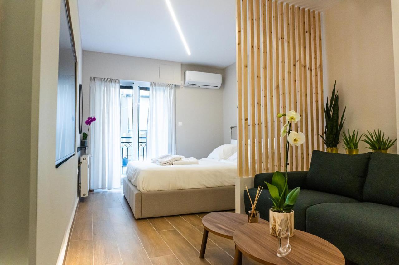 Elegant Suite - Piraeus Ngoại thất bức ảnh