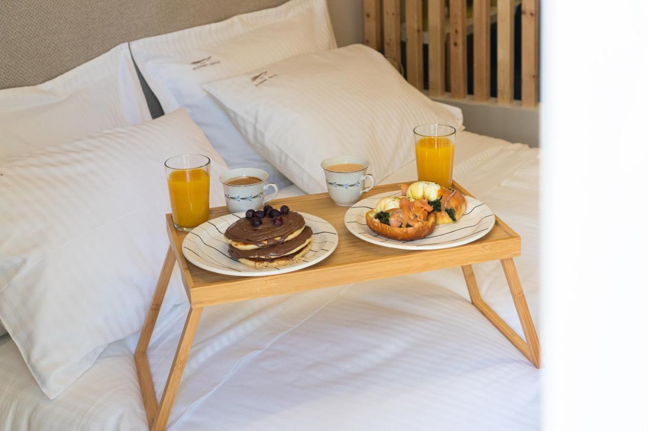 Elegant Suite - Piraeus Ngoại thất bức ảnh